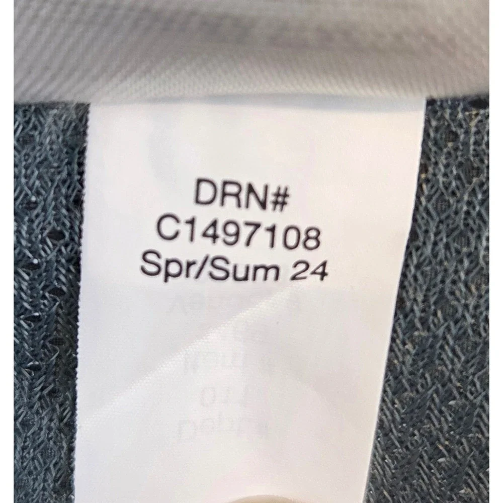 Eddie Bauer button from comfortable
